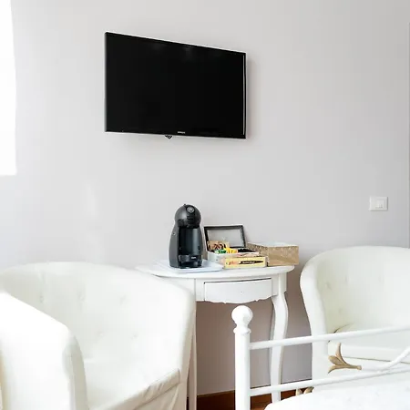 View Boutique - Milu Holidays Guest house *