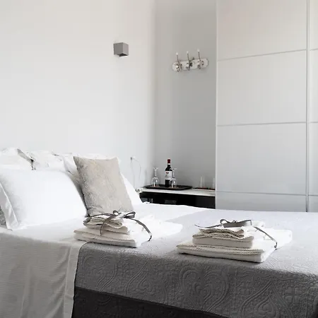 View Boutique - Milu Holidays 4* Florens