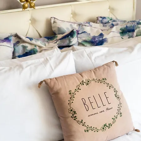 View Boutique - Milu Holidays