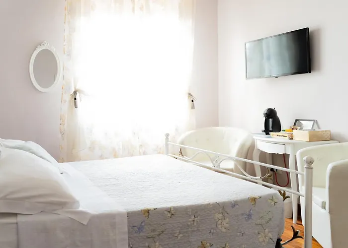 Gasthuis View Boutique - Milu Holidays Florence