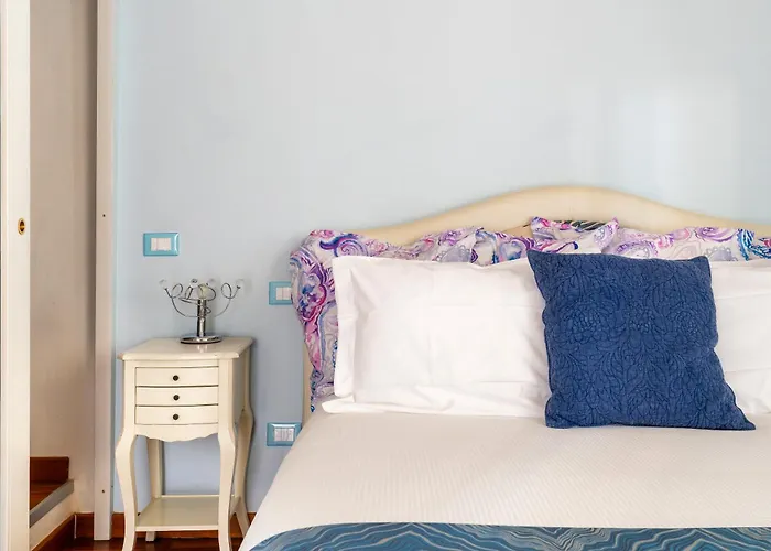 Gasthuis View Boutique - Milu Holidays Florence